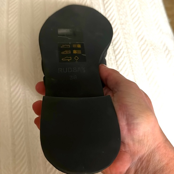 RUDSAK TABITA Quilted Mules Size 38 NEW - Picture 7 of 8